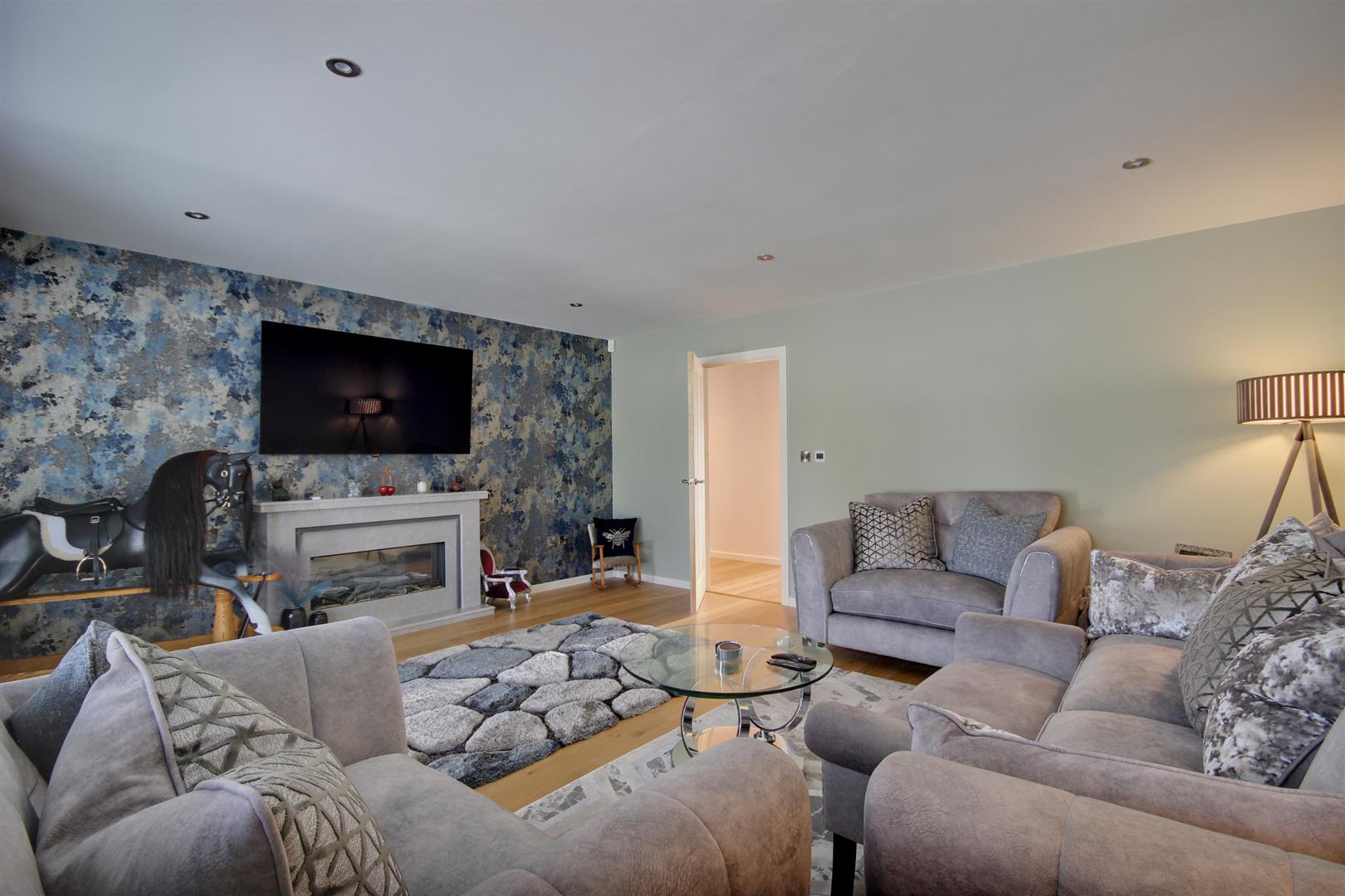 Barney Close, Tickton
